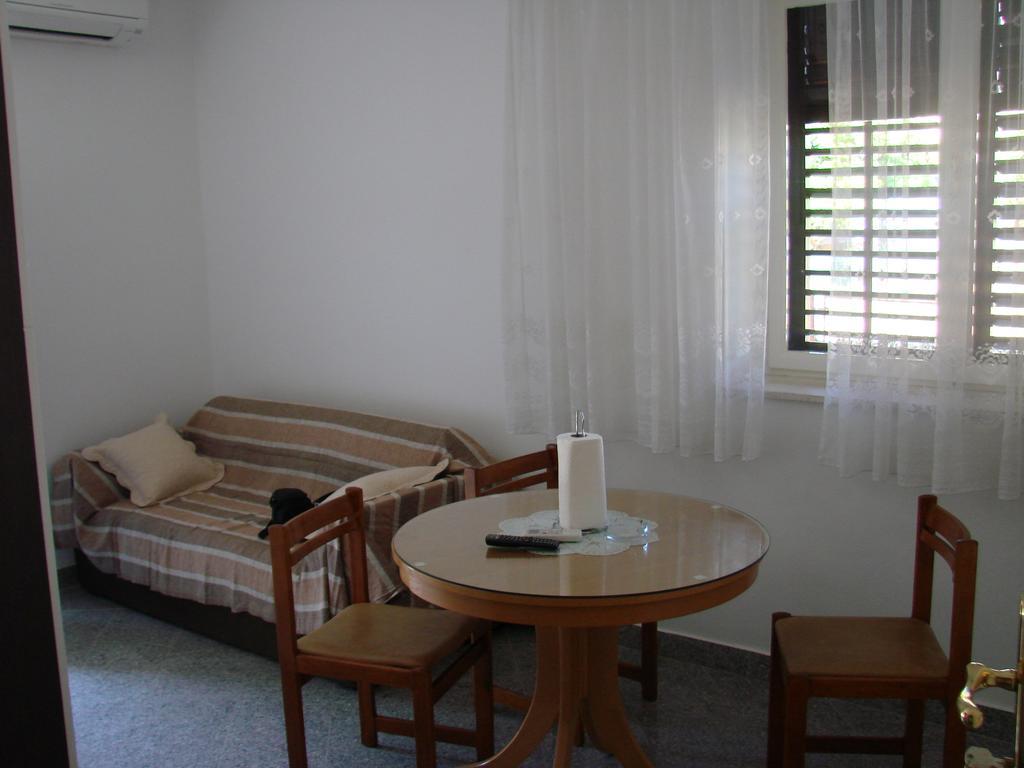 Apartment Matija Trogir Phòng bức ảnh